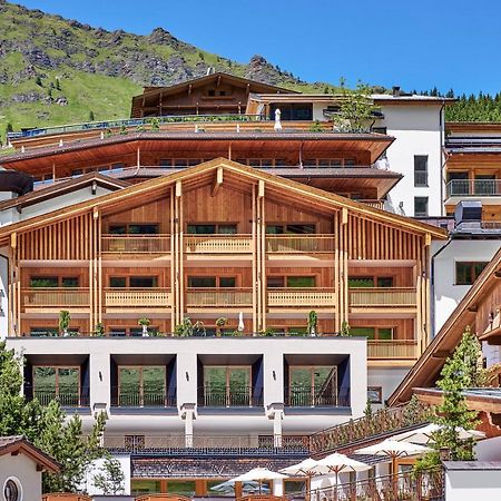 Hotel Berghof Crystal Spa & Sports Tux Zewnętrze zdjęcie