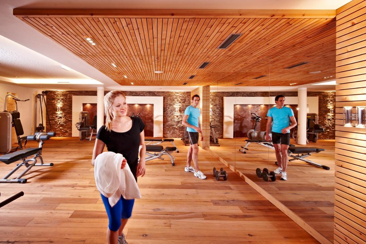 Hotel Berghof Crystal Spa & Sports Tux Zewnętrze zdjęcie